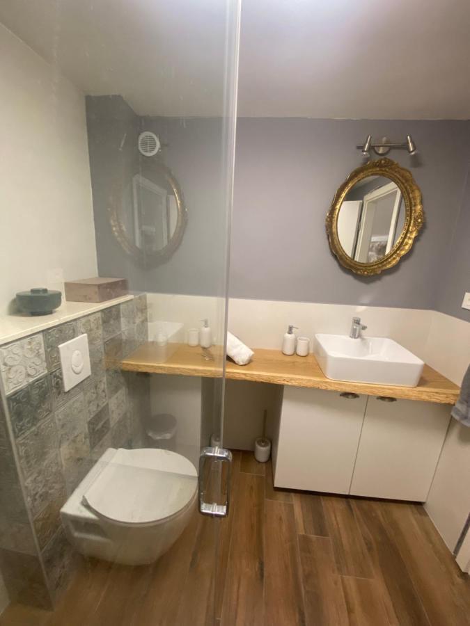 Apartman Oleandar Kastela Exterior photo